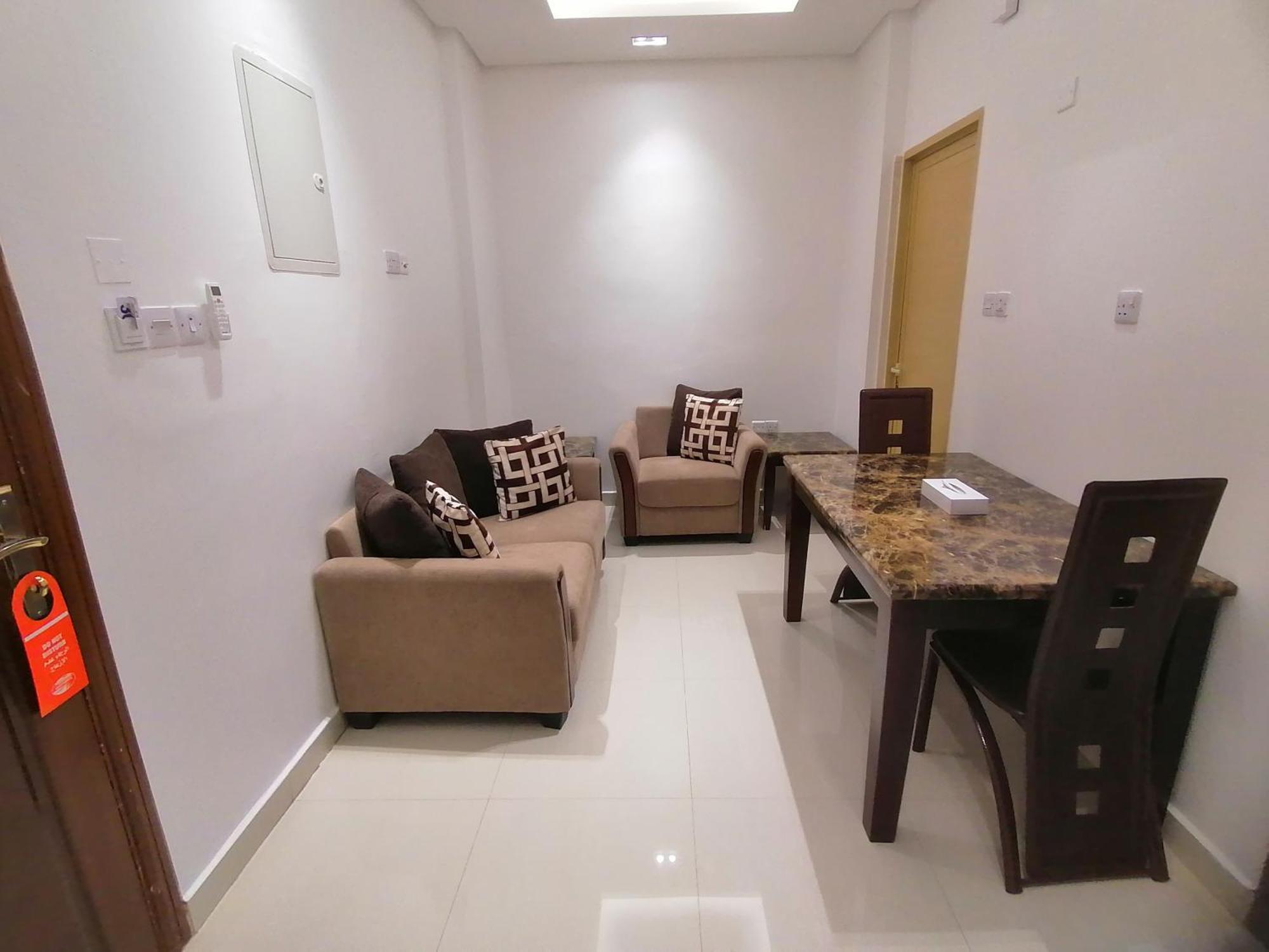 Nizwa Hotel Apartments מראה חיצוני תמונה