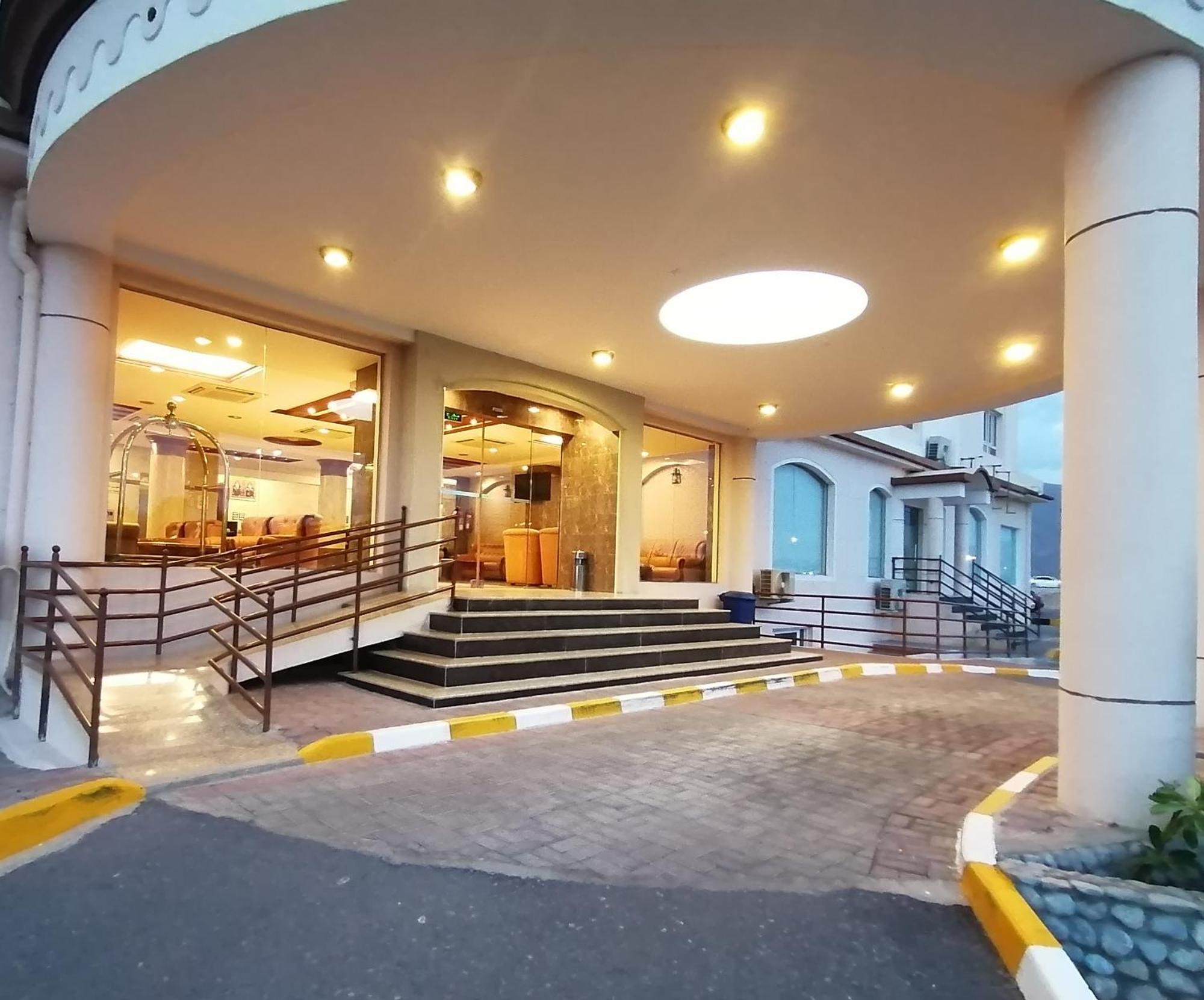 Nizwa Hotel Apartments מראה חיצוני תמונה