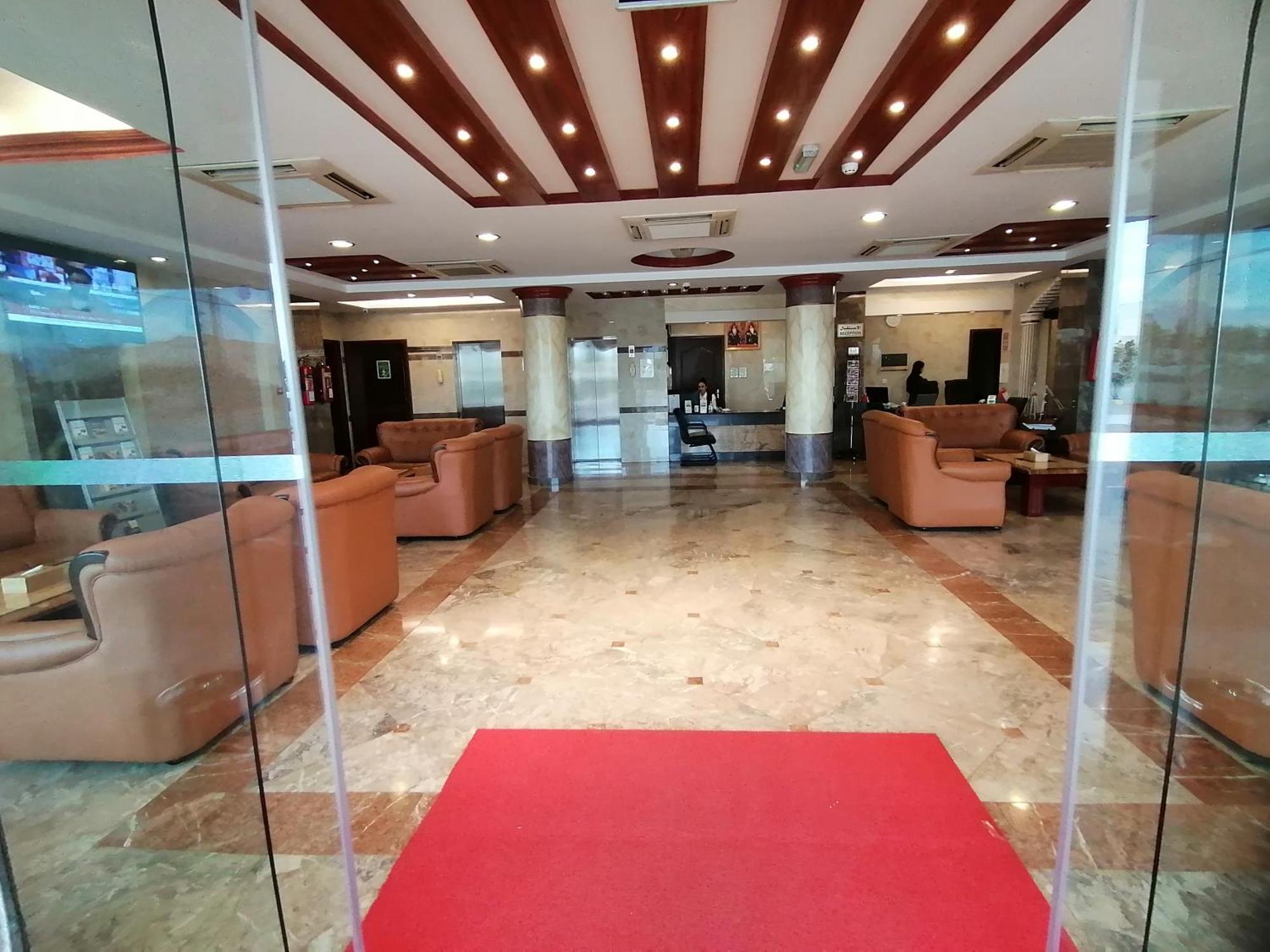 Nizwa Hotel Apartments מראה חיצוני תמונה